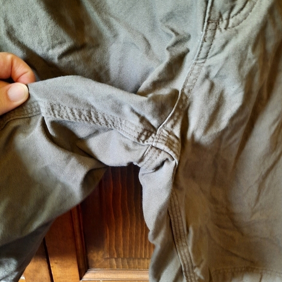 Carhartt Cotton Canvas Work Shorts Original Fit brown B147 LBR size 44 - Picture 7 of 13